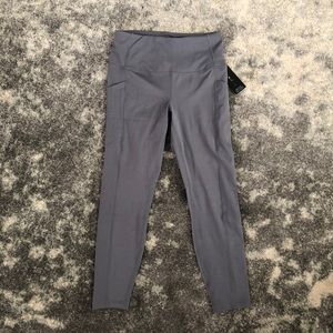 NWT ⋆ Yogalicious Lux | Grey Pocket 7/8th Leggings